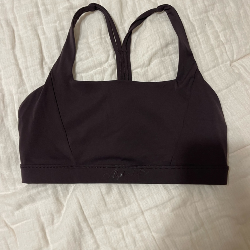 Alphalete sports bra